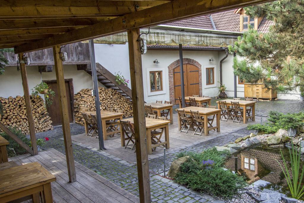 Loděnice 维斯托勒提旅馆酒店 外观 照片